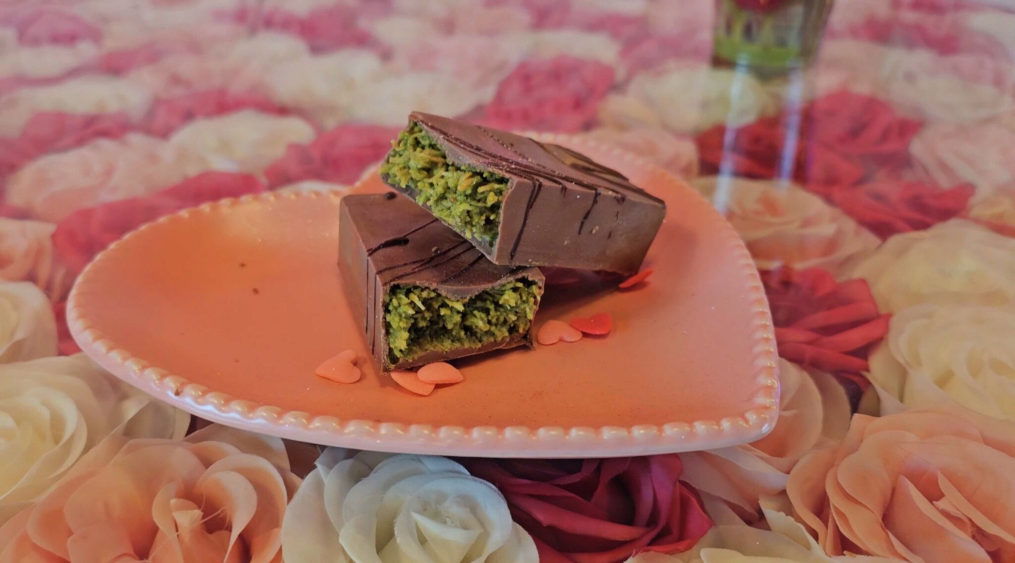 Dubai Chocolate with Strawberries Near Me