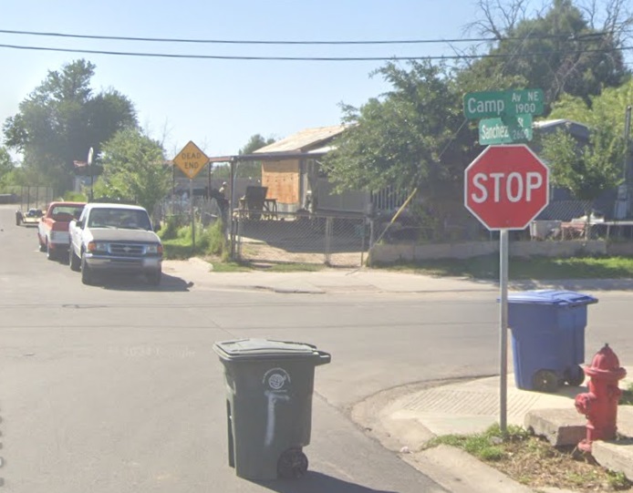 Two charged in west Laredo human smuggling attempt