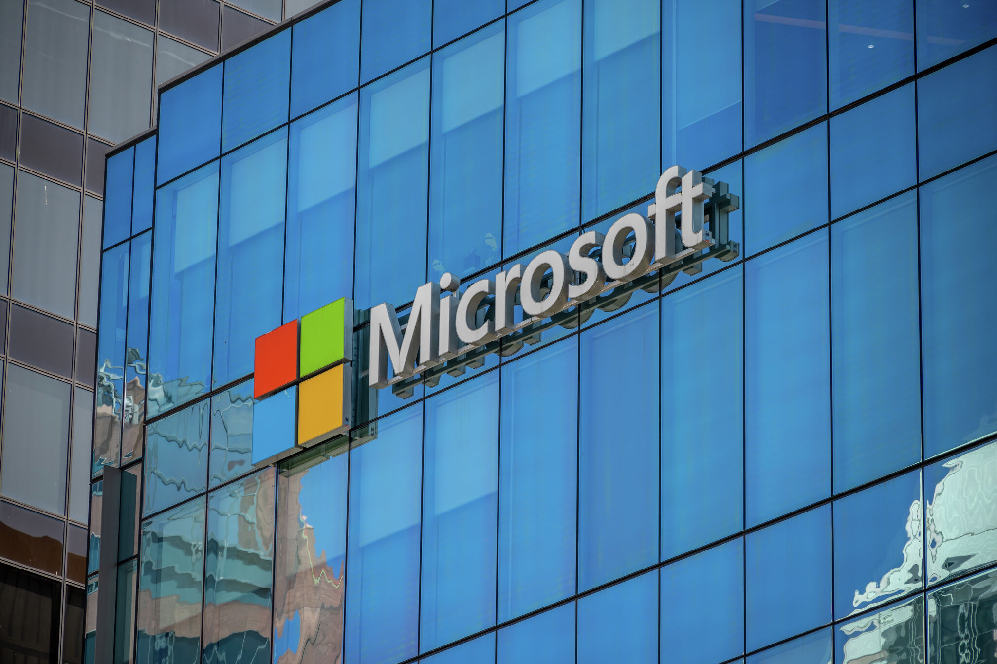Microsoft crosses over 1B in San Antonioarea projects