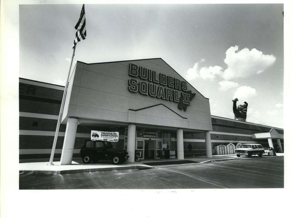 History: Why San Antonio's Builders Square fell by the wayside