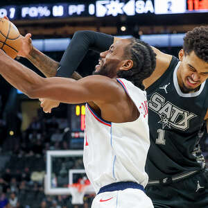 Kawhi Leonard, 'Uncle Dennis' get last laugh in Clippers salary cap scandal