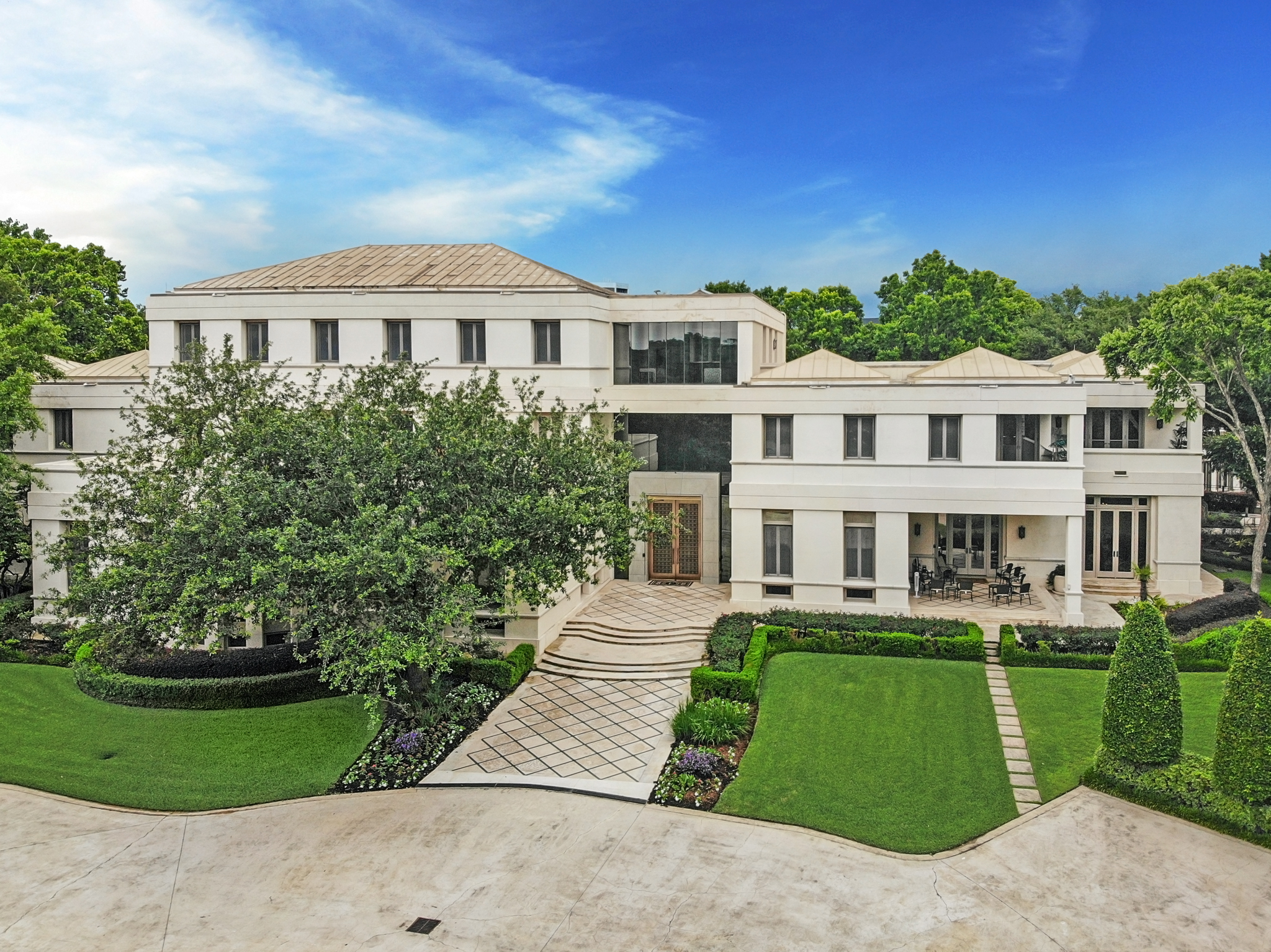 River Oaks Rockets Houston estate built for Saudi prince finally sells