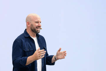 Bay Area tech giant raises executive pay after laying off thousands