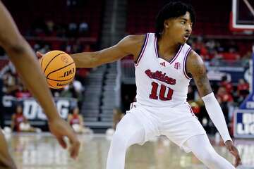 Historically bad Fresno State team loses 3 players to gambling probe