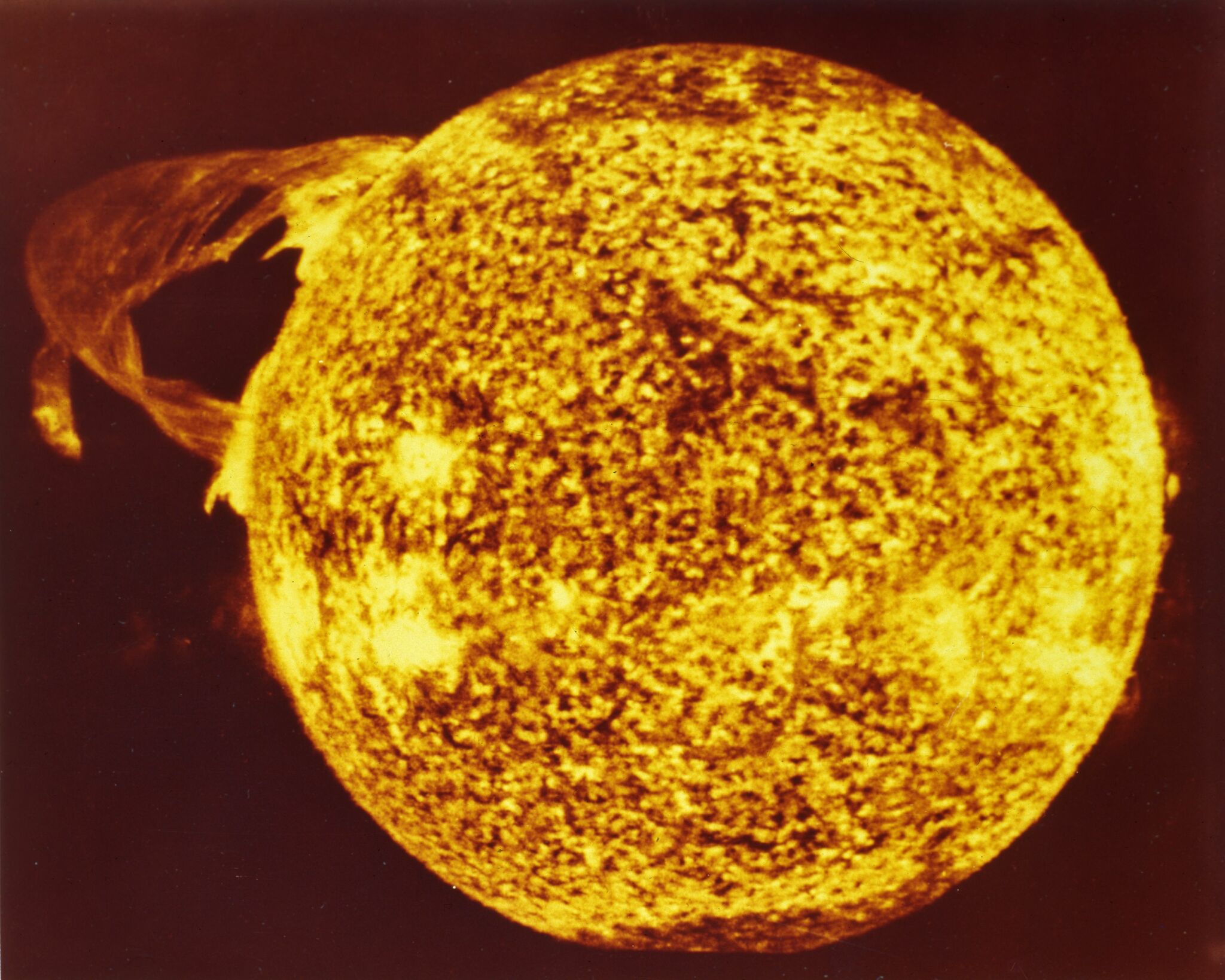 Stunning! Active Solar Activity:  Northern Lights Visible Across The Us (See The Map!) - hnhi00w