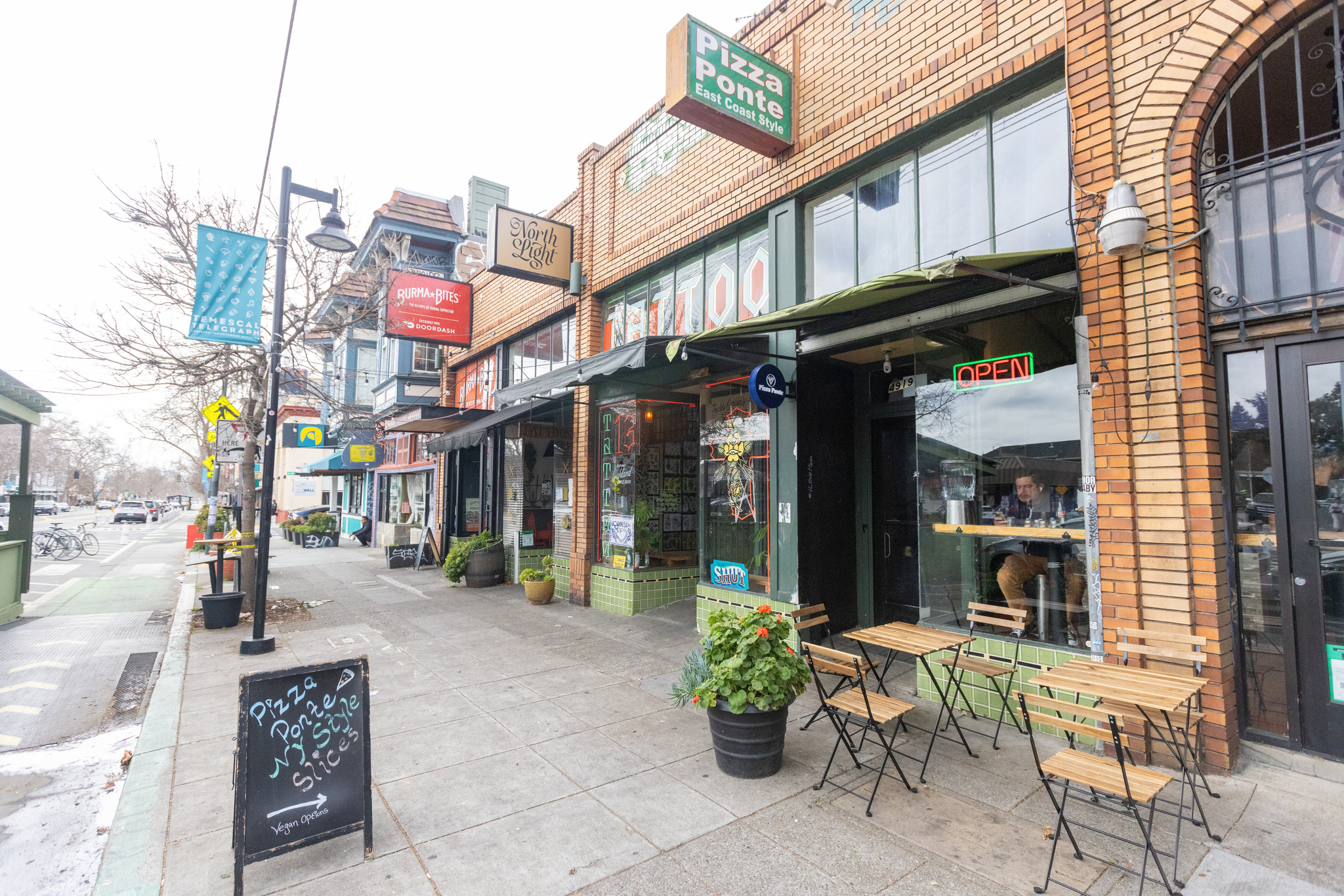 Oakland restaurants thought they were donating to schools. They were wrong.