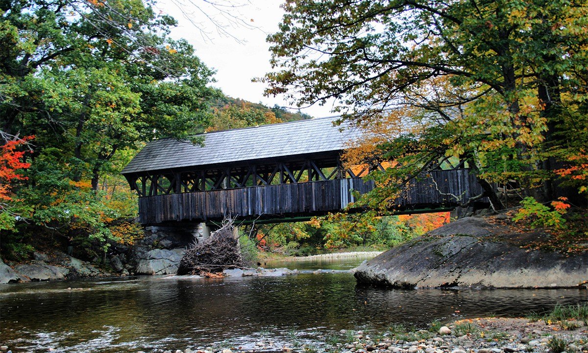 Small Town of 400 in a David-and-Goliath Fight Against Outsiders-as Price of Homes Doubles