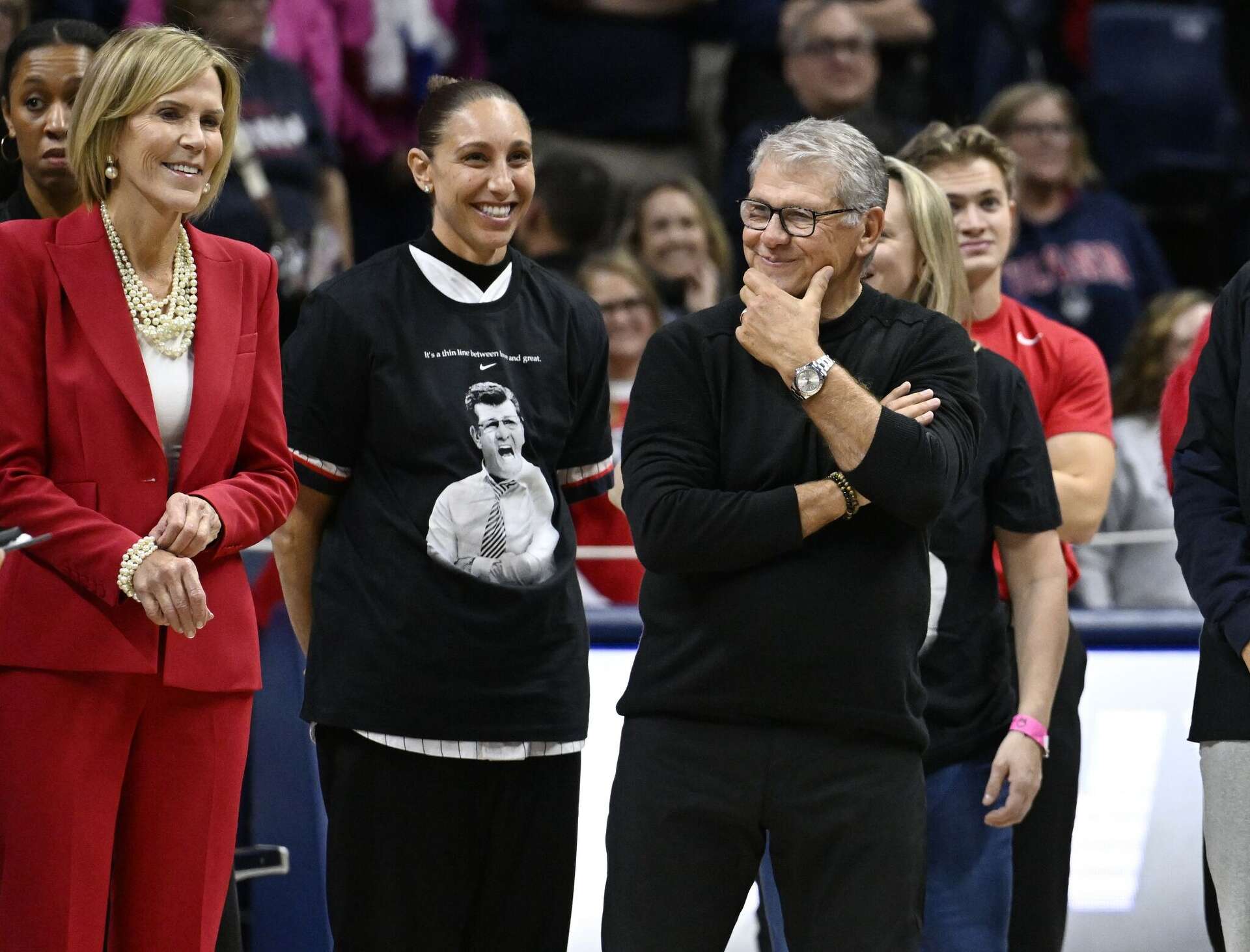 UConn women looking for success in Phoenix: the land of Diana Taurasi