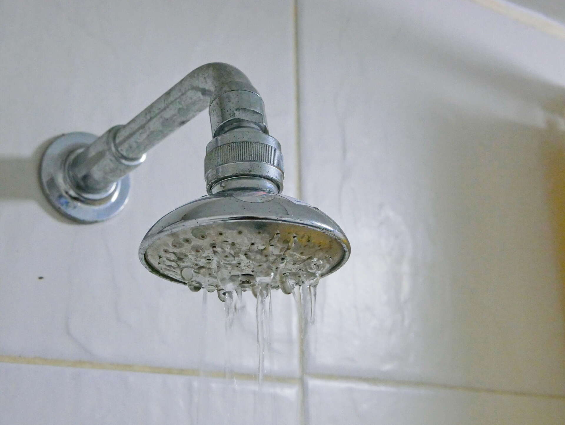 Midland water pressure drops after groundwater valve failure - Water Pressure Drops After A Few Seconds