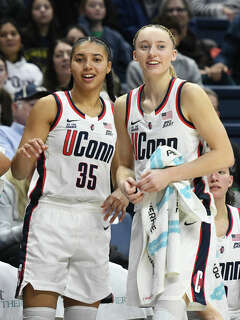 Best friends Paige Bueckers, Azzi Fudd have one last game together