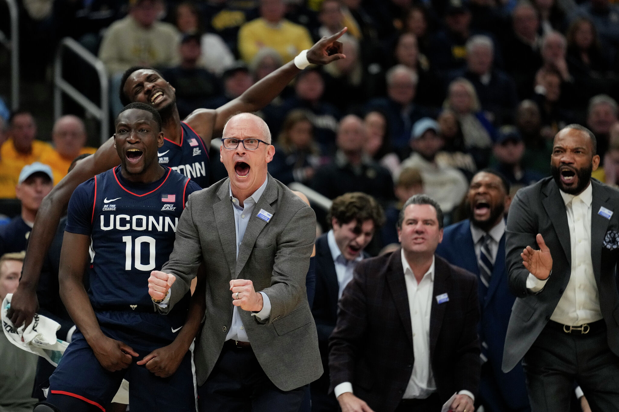 UConn men's basketball team encouraged to go off-script