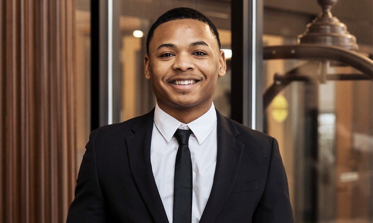 'I Grew Up on Food Stamps and Now I'm Selling Million-Dollar Homes-an Email Changed My Life'