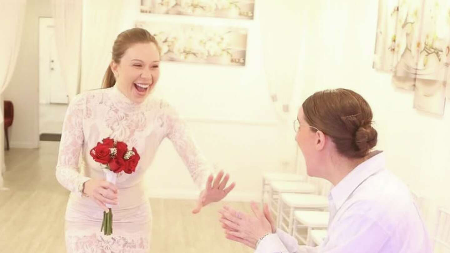 Gabby Windey and Robby Hoffman wed in secret Las Vegas ceremony