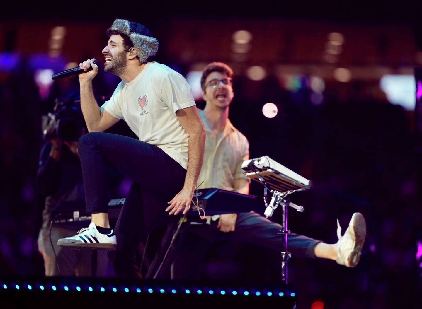 Houston Rodeo Review AJR Has Kids And Families Dancing In The Aisles 1440x0