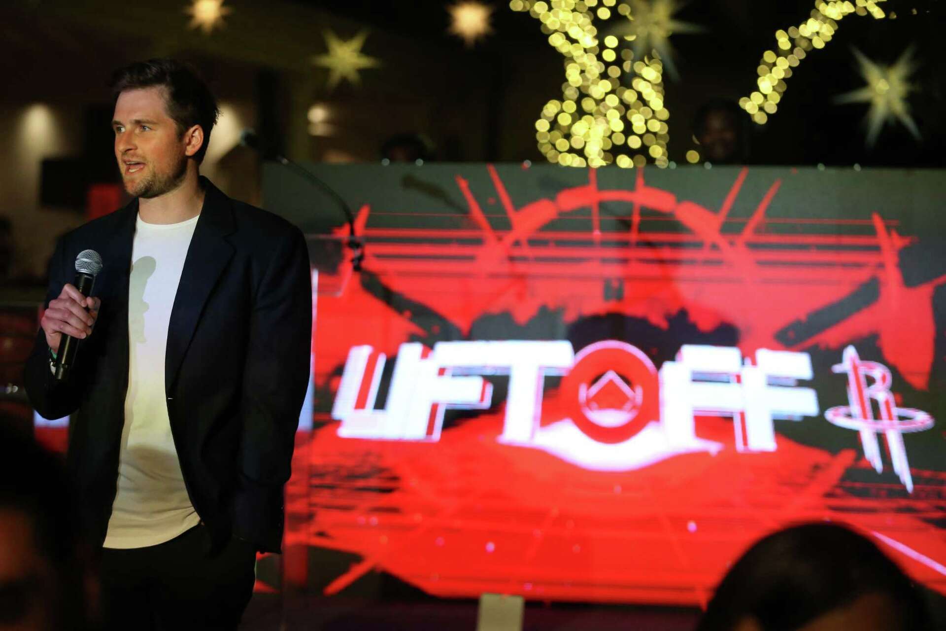 River Oaks Rockets Rockets gala raises $2 million at Fertitta family home in River Oaks
