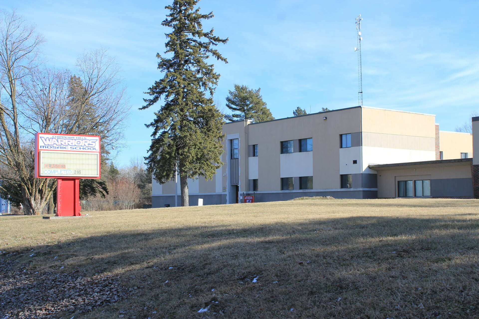 Chippewa Hills School District building closes after assessment