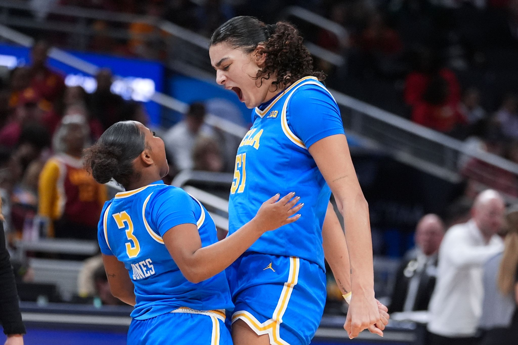 UCLA and South Carolina headline AP Top 25 women's poll and are top ...