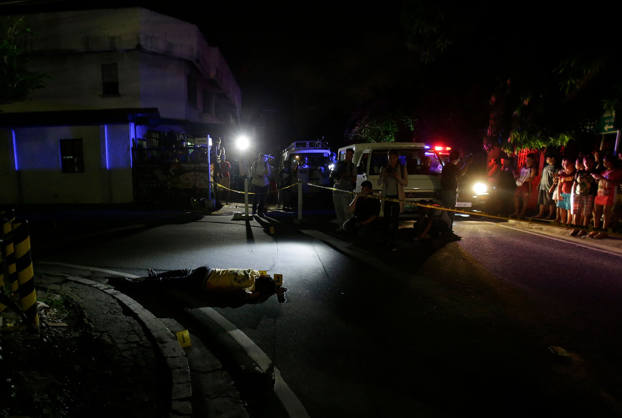 AP WAS THERE: In Philippine drug war, family struggles to stay safe ...