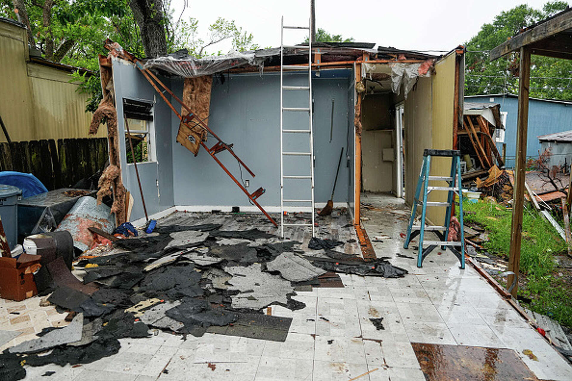 LISTE NOM OURAGAN 2025 visual data 4