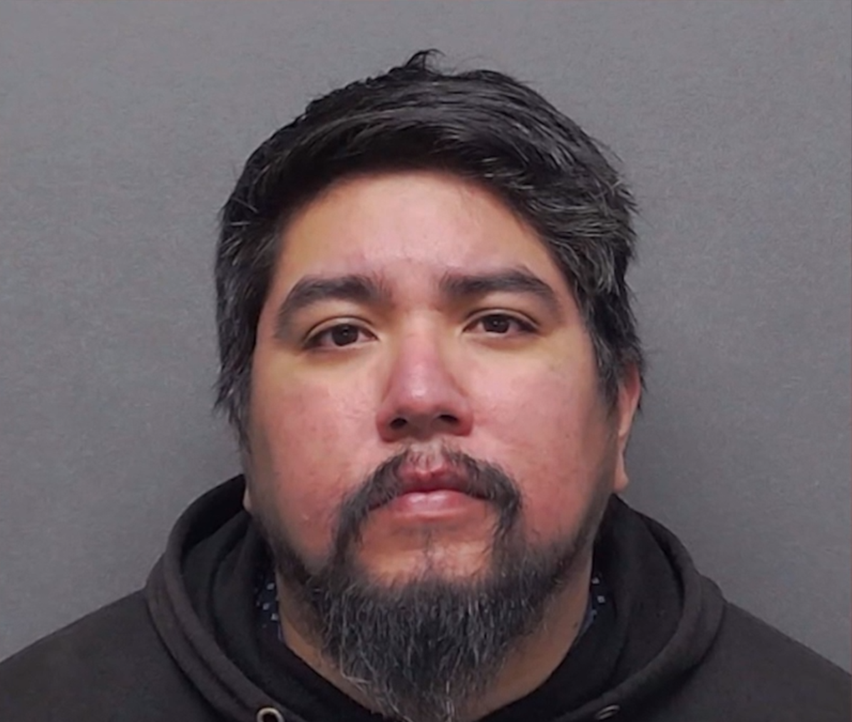 San Antonio man charged with abandoning baby in apartment