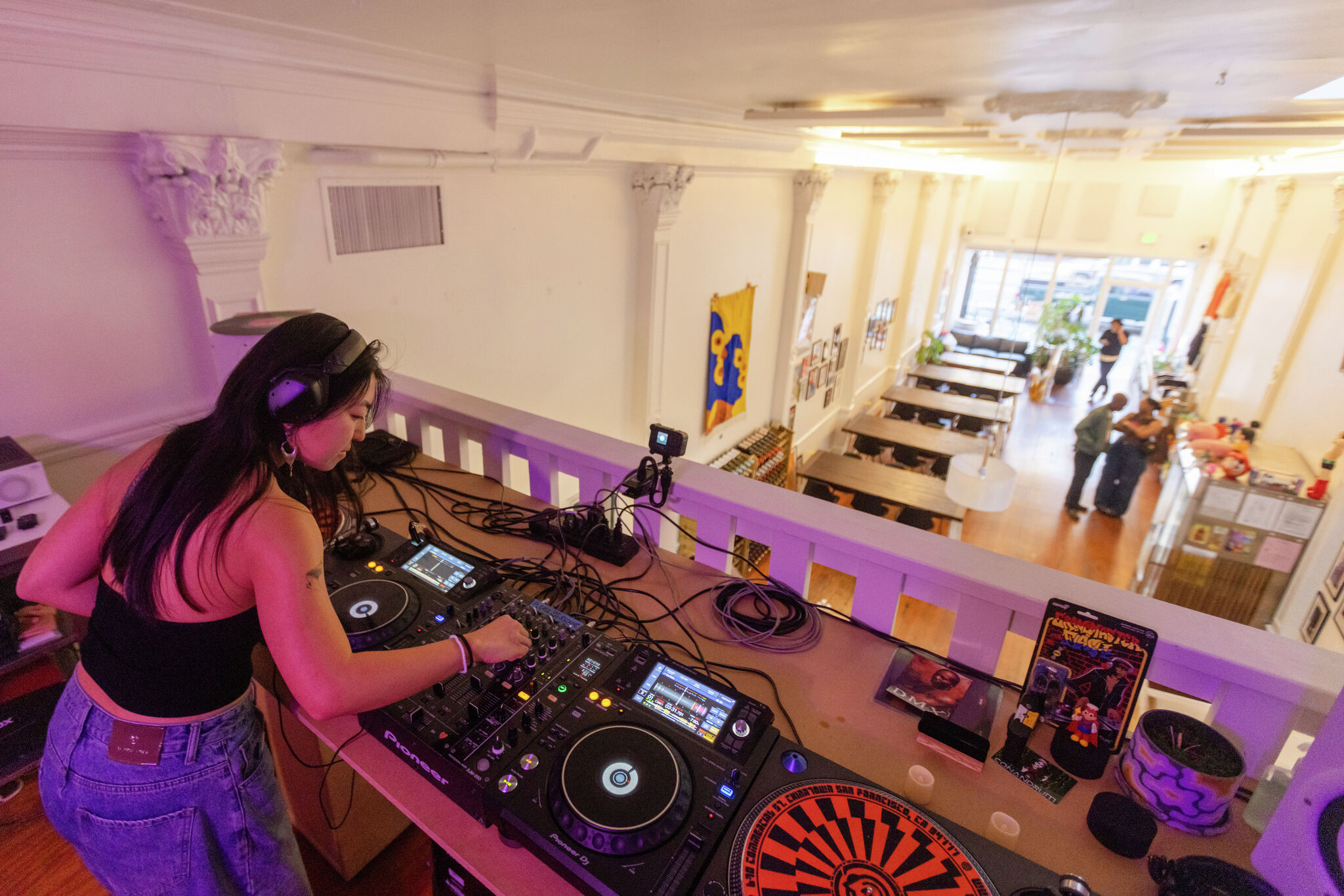 Bay Area radio station finds permanent home in local deli