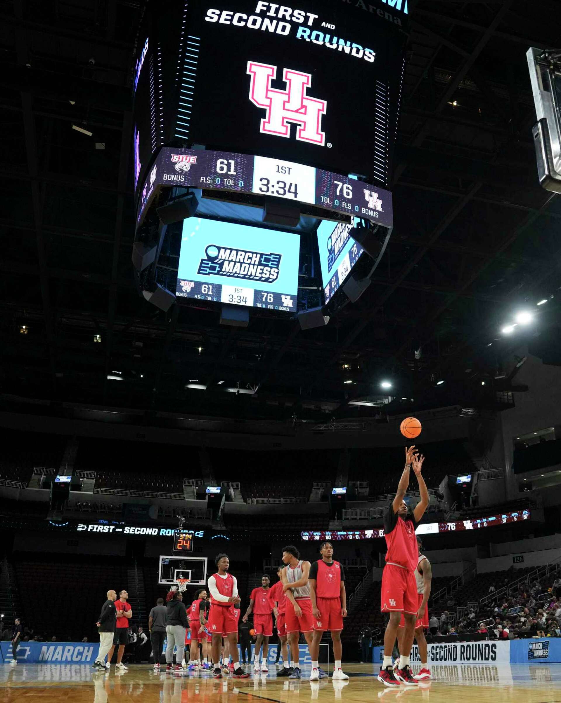 UH basketball: How to watch NCAA Tournament game vs. SIU-Edwardsville