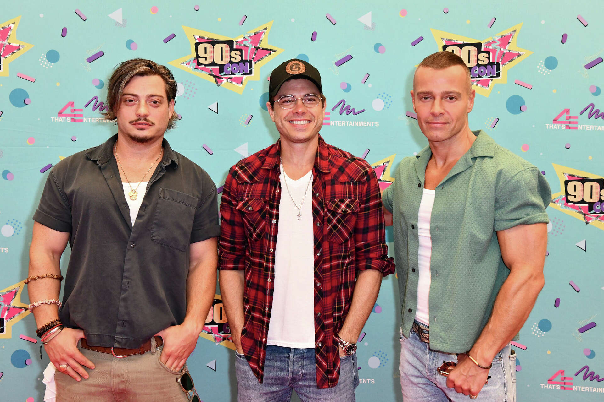 90s Con bringing 'Beverly Hills, 90210,' Backstreet Boys stars to CT