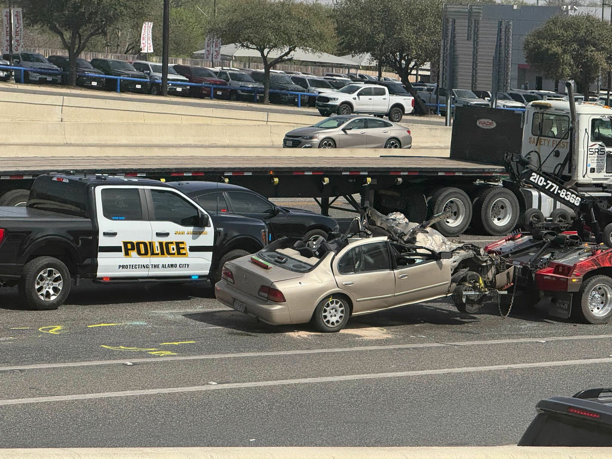 Man killed in SA crash ID'd. He struck vehicle at high speeds