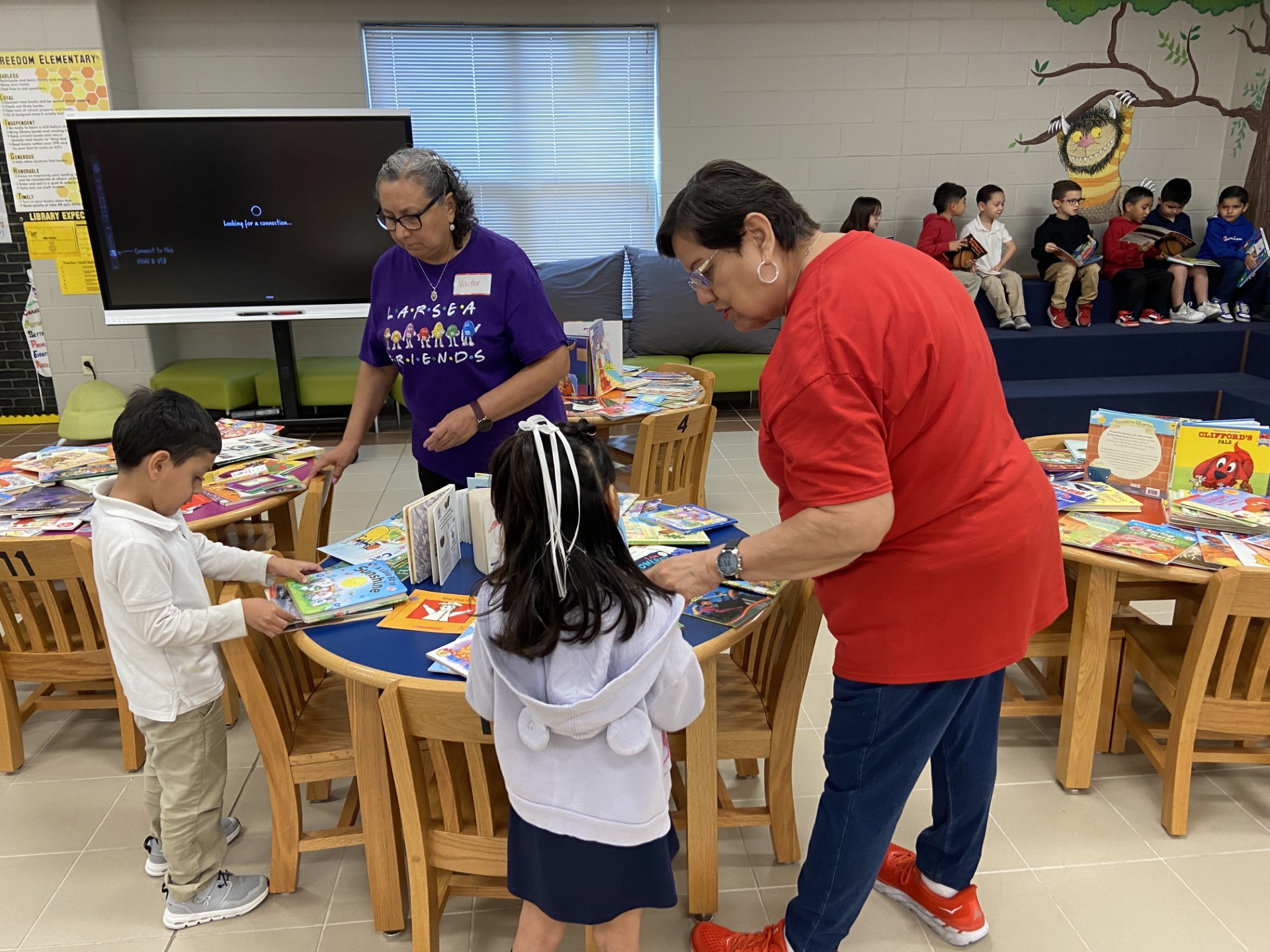 Laredo retirees give free books to 650 Freedom Elementary students