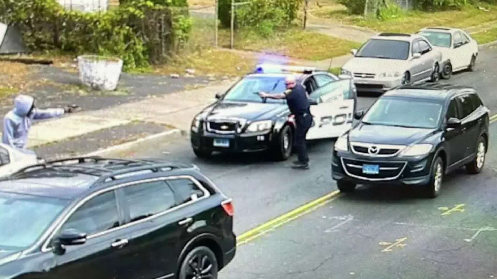 Hartford officer justified in fatal shooting of armed man, report says