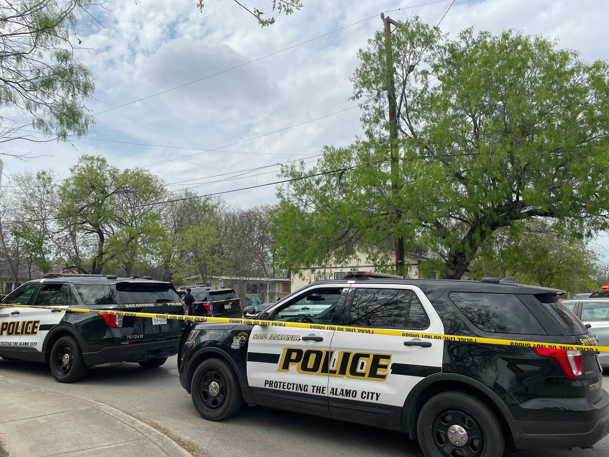 San Antonio police IDs officer, suspect he shot, killed