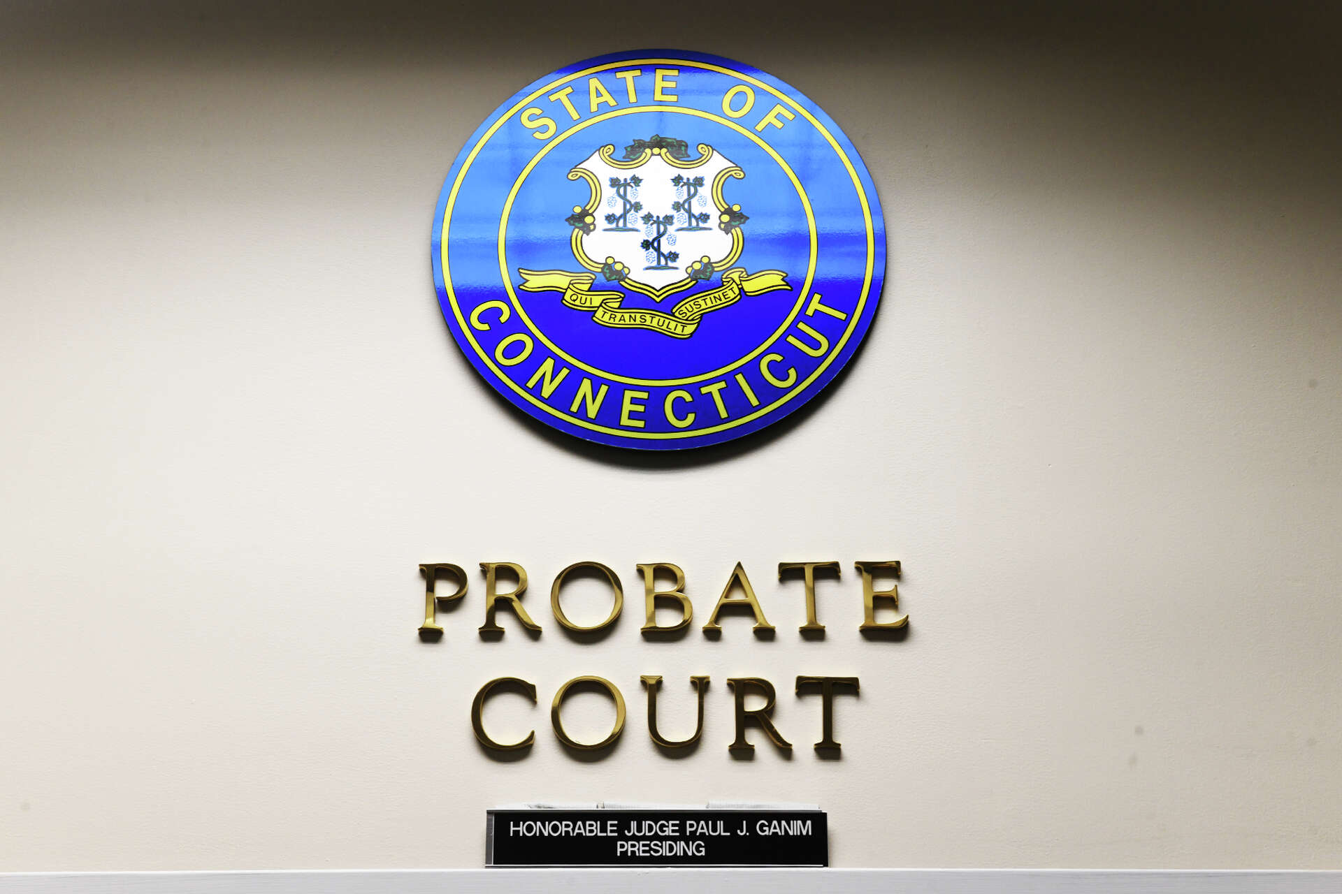 Connecticut fiduciary under investigation over home sales