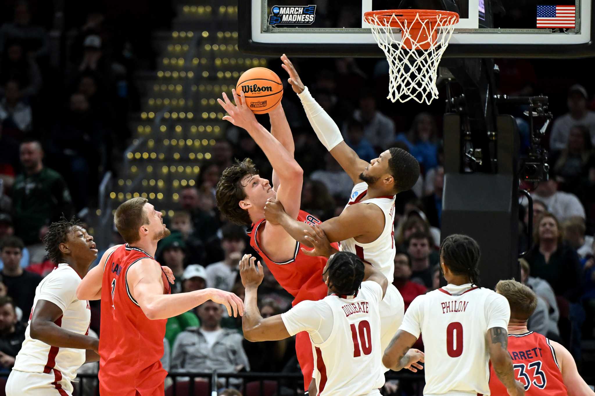 St. Mary’s loses key players but coach expects return to March Madness