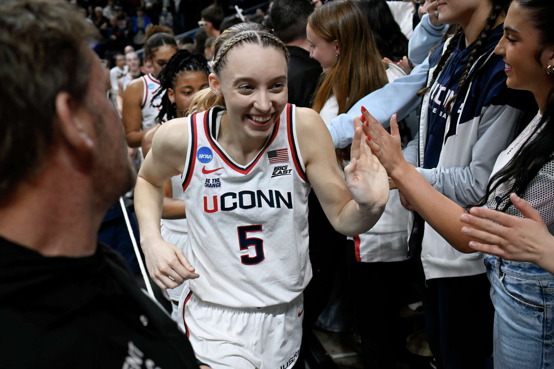 Paige Bueckers, UConn catch social media attention after NCAA win