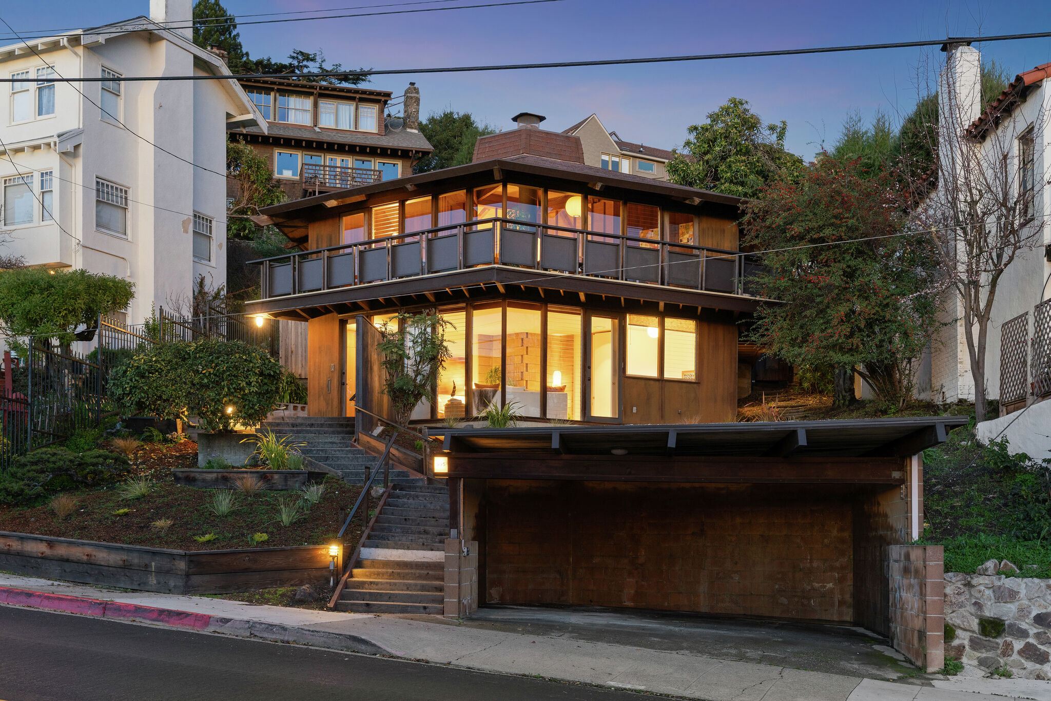 Iconic Berkeley home sells in 2 weeks at 101% over asking price