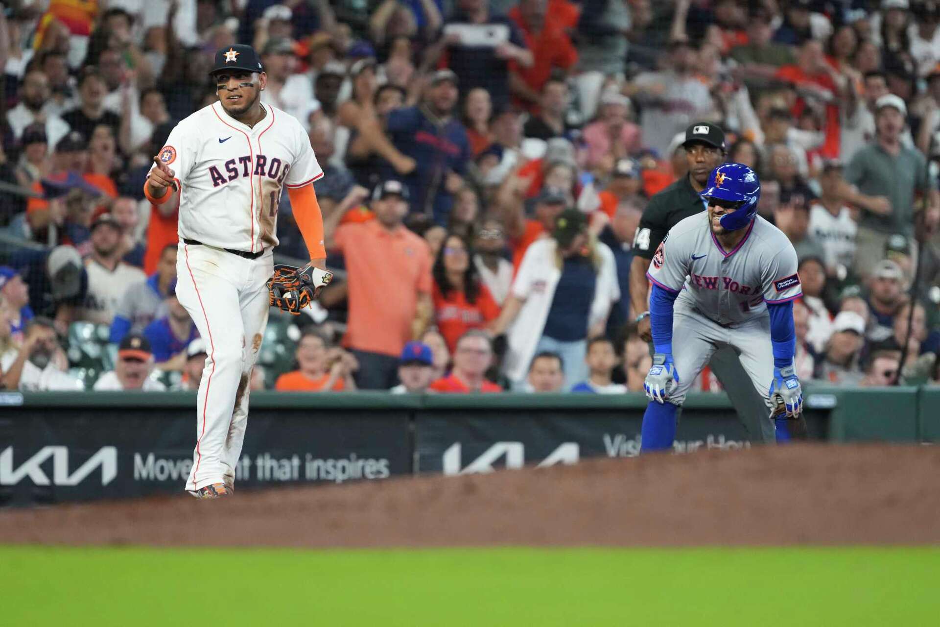 Astros 3, Mets 1: How Houston topped New York for win on opening day