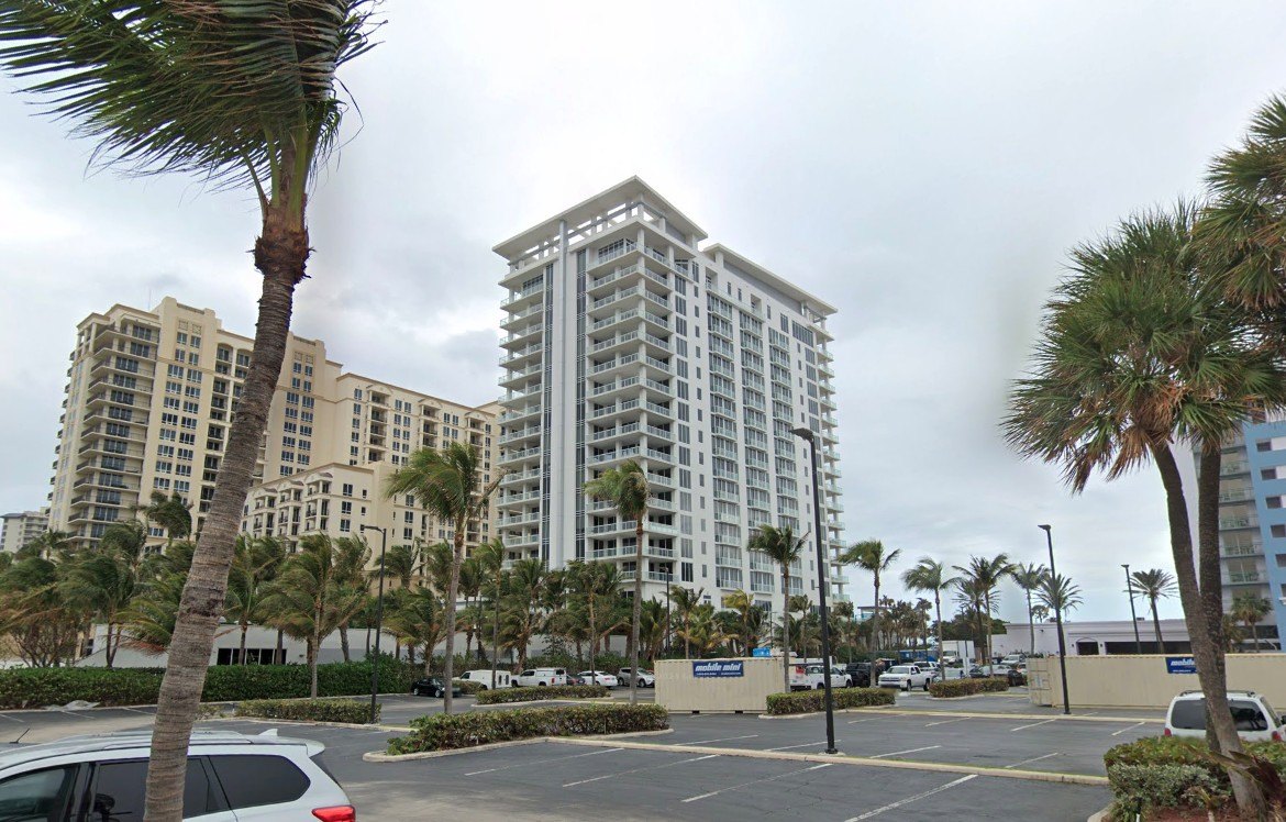 Residents of Luxury Florida Condo Built in 2018 Accuse Developer of Shoddy Construction