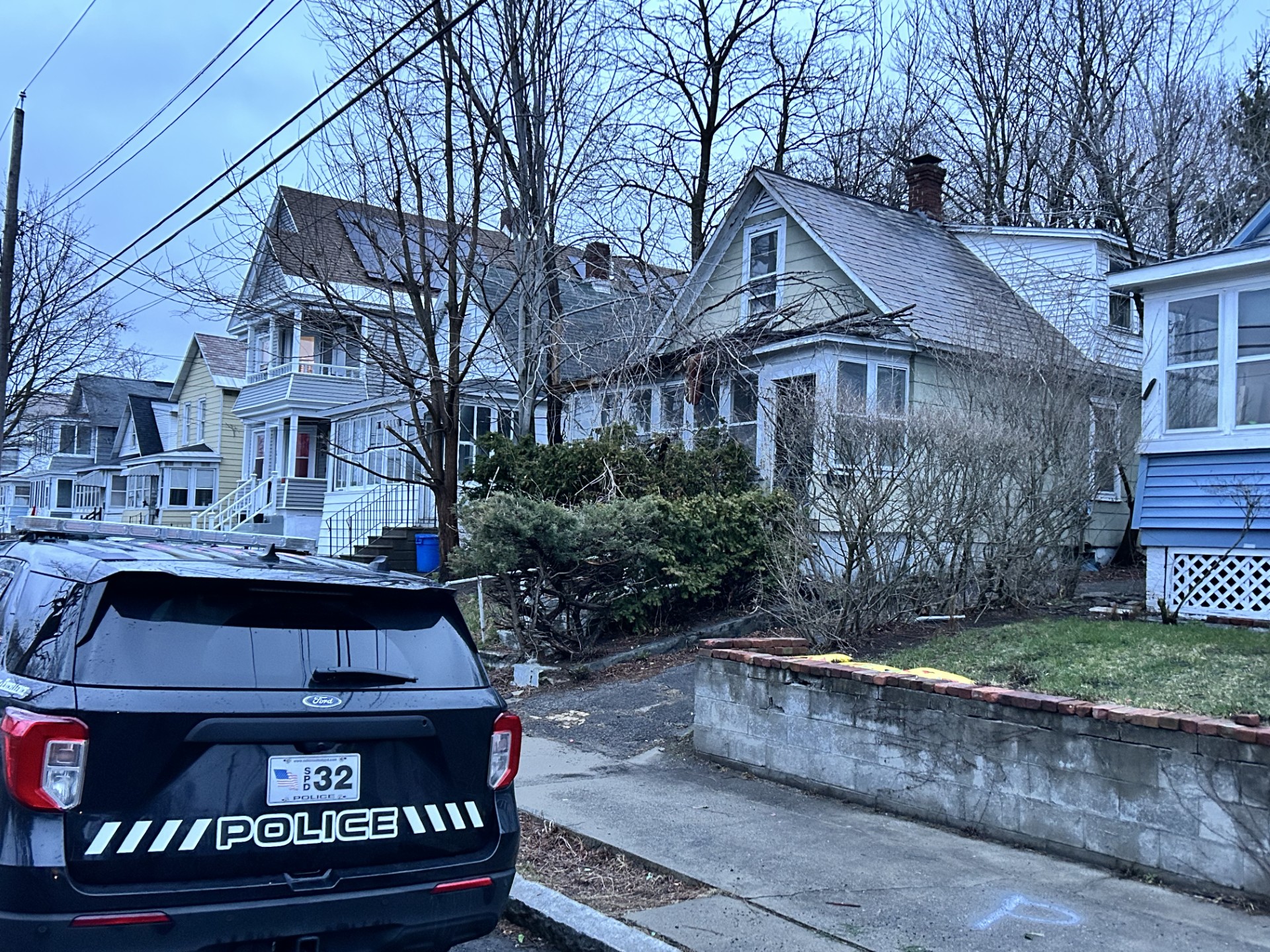 2 found dead in Schenectady home, police investigating