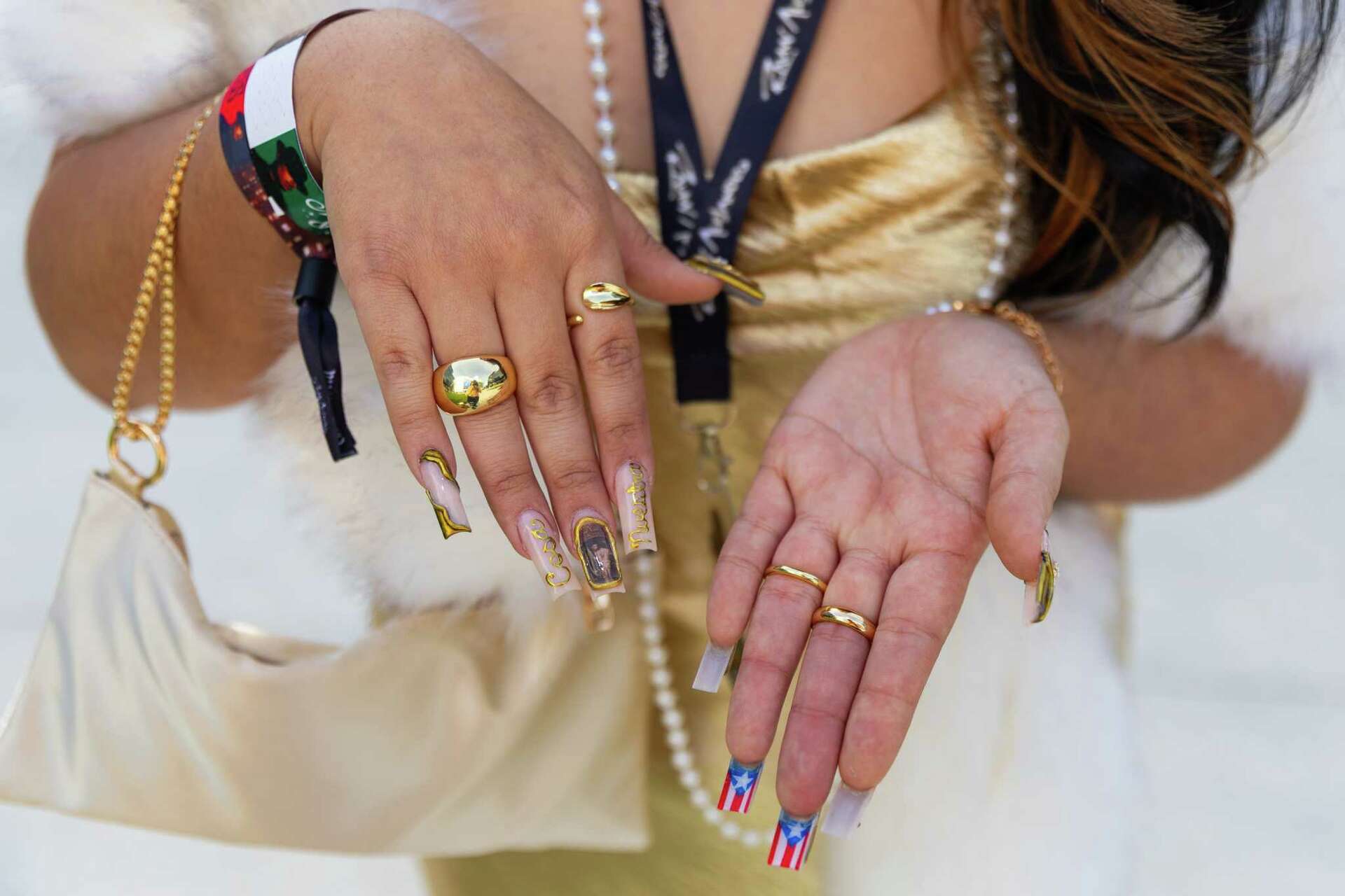 Why Bay Area fans embraced high-style dress code for this S.F. concert Why Bay Area fans embraced high-style dress code for this S.F. concert