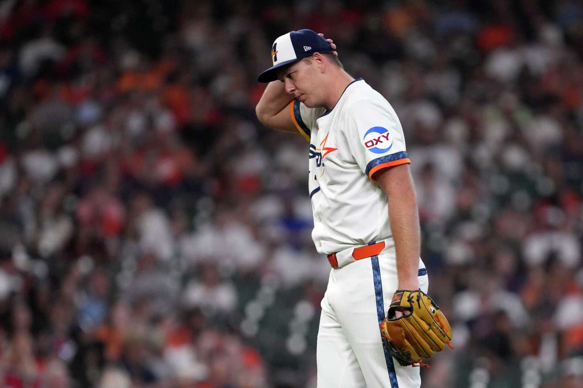 Houston Astros pitcher Ryan Gusto settles down after rough start