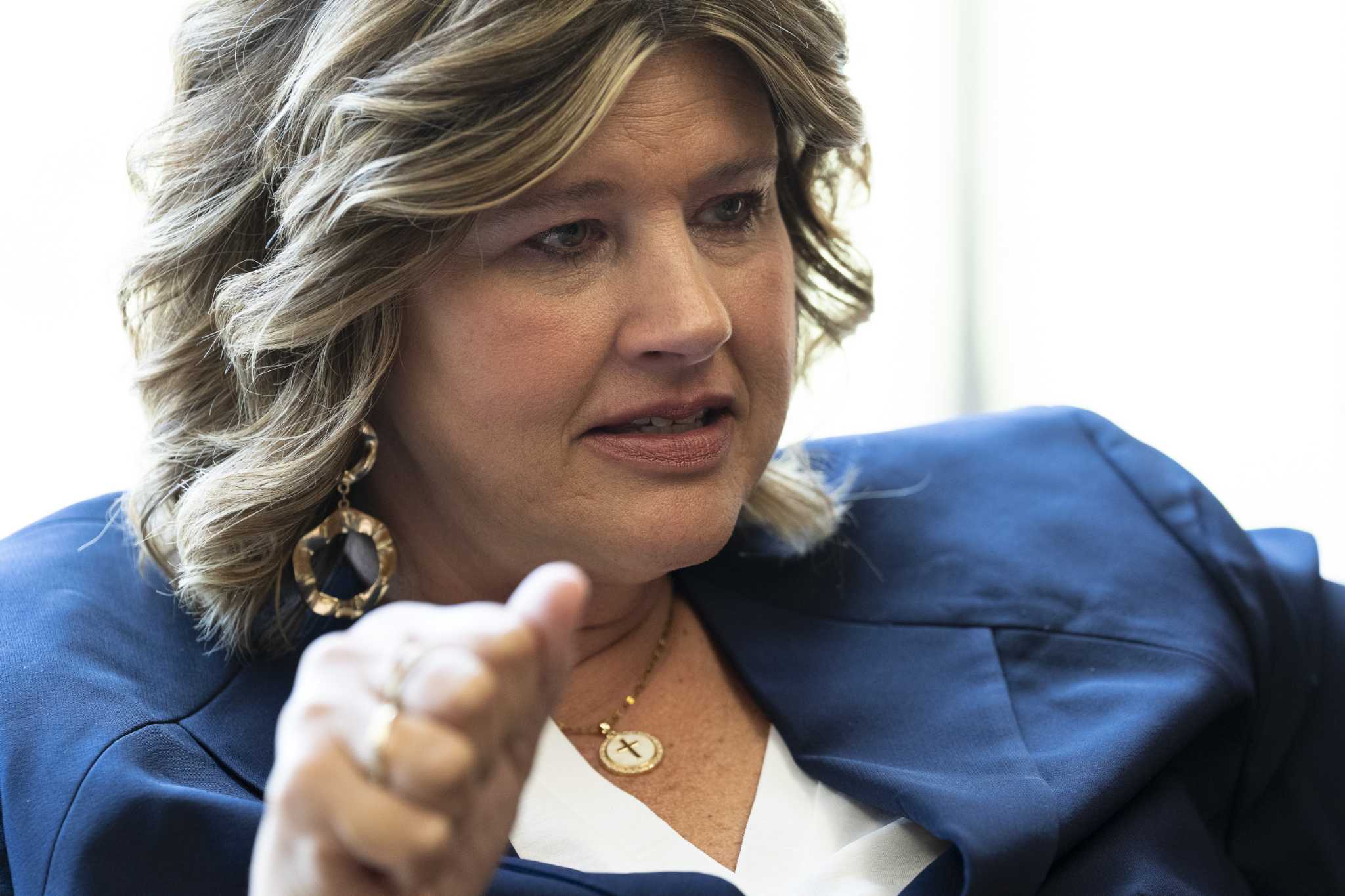 New Deer Park ISD superintendent responds as pastor wages anti-gay campaign against her