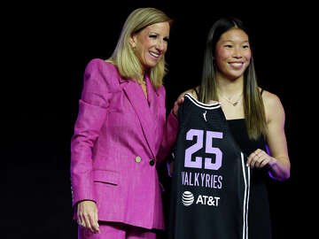 UConn's Kaitlyn Chen, Aubrey Griffin selected in WNBA Draft