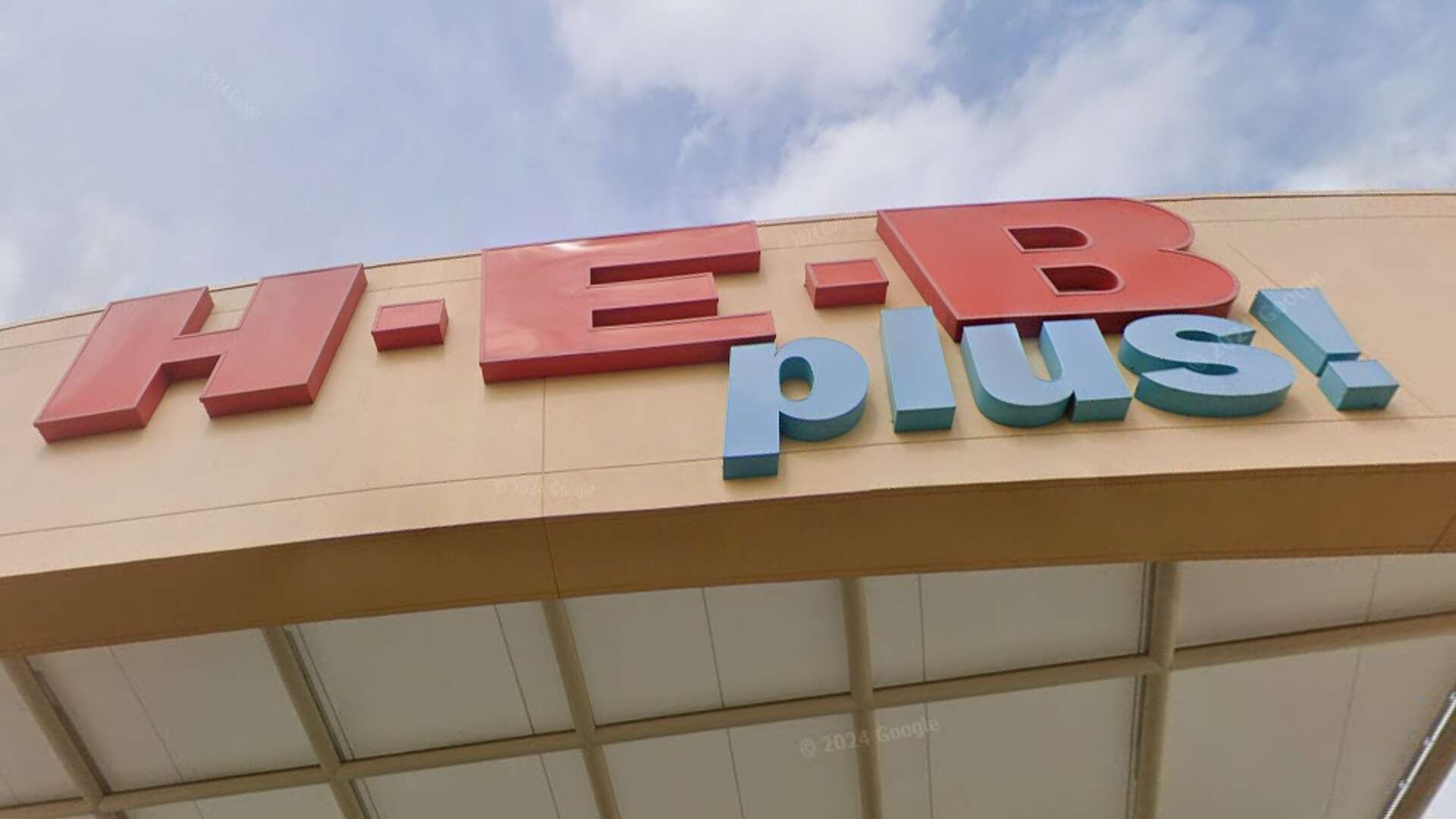 Heb Austin-area H-E-B gains breakfast neighbor Toasted Yolk