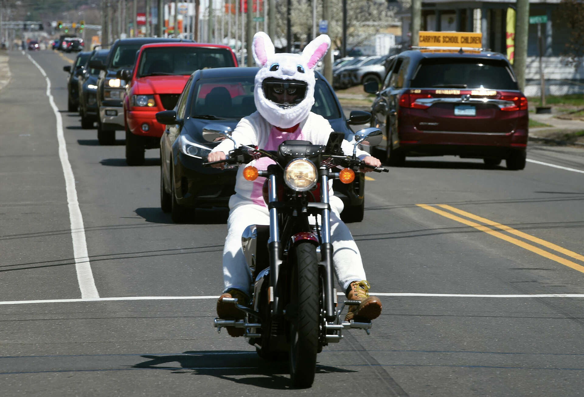 Easter bunny brings holiday cheers to Gaylord Hospital patients