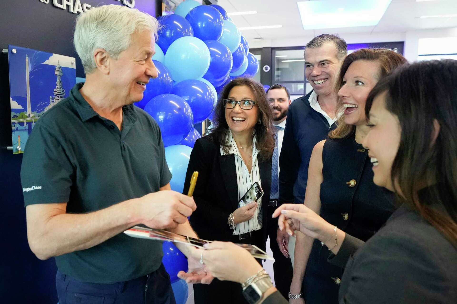 JPMorgan head Jamie Dimon talks Trump tariffs during Houston visit
