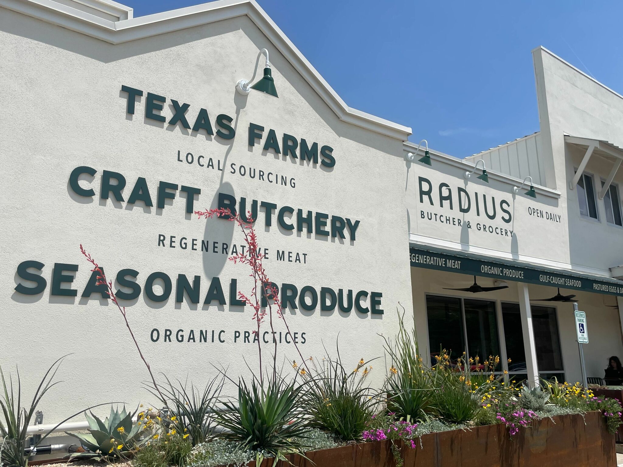 Round-the-clock farmers market-style butcher opens in Austin