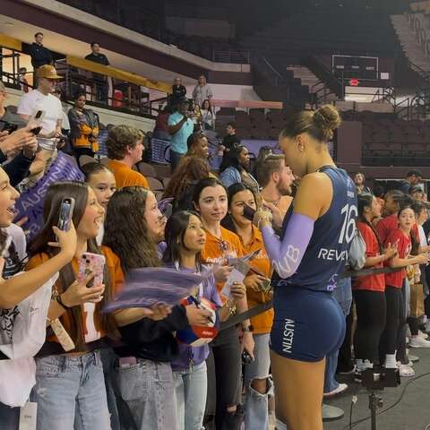 A day in the life with pro Texas volleyball player Madisen Skinner