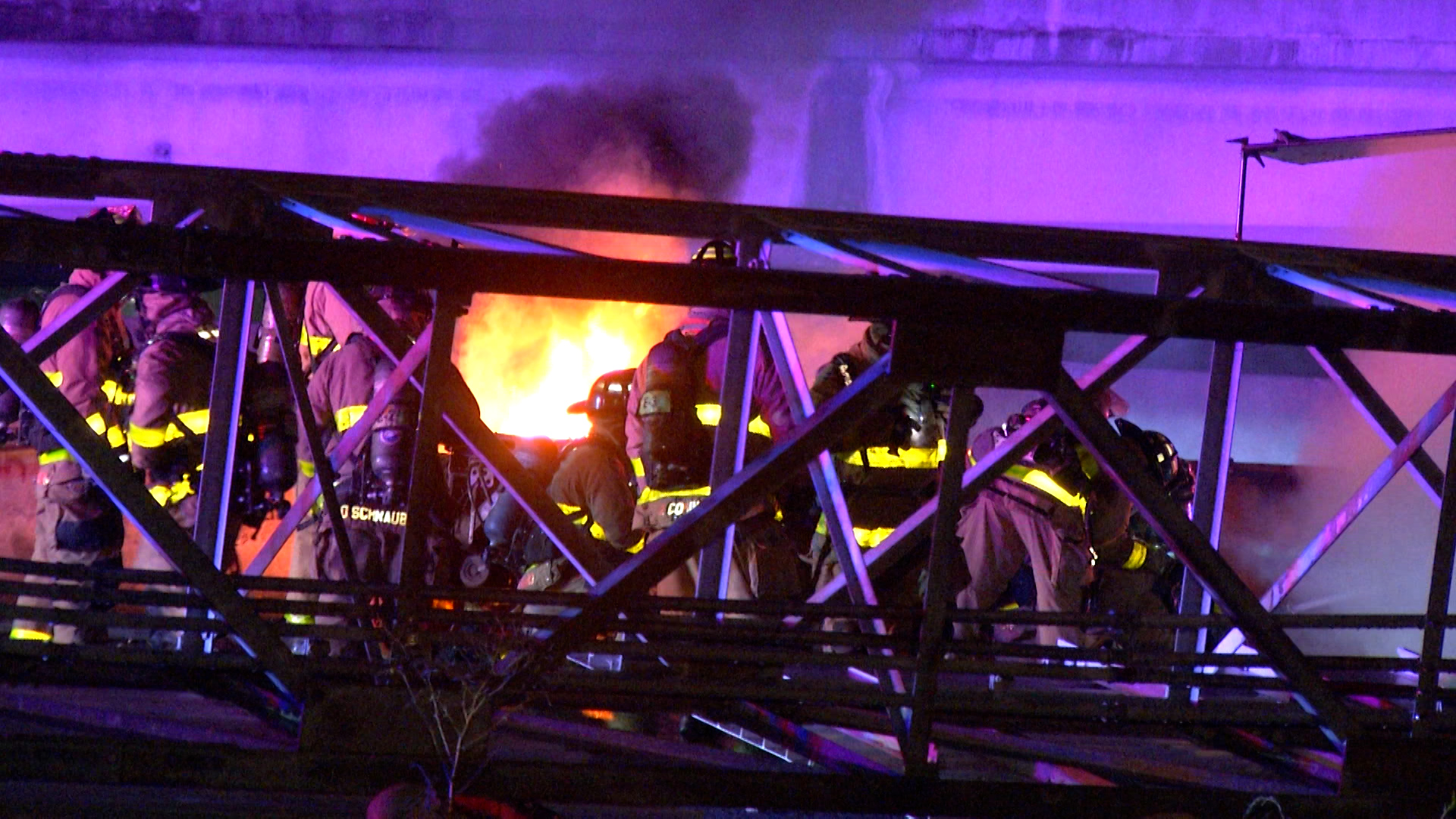 Big rig driver dies after truck catches fire in San Antonio