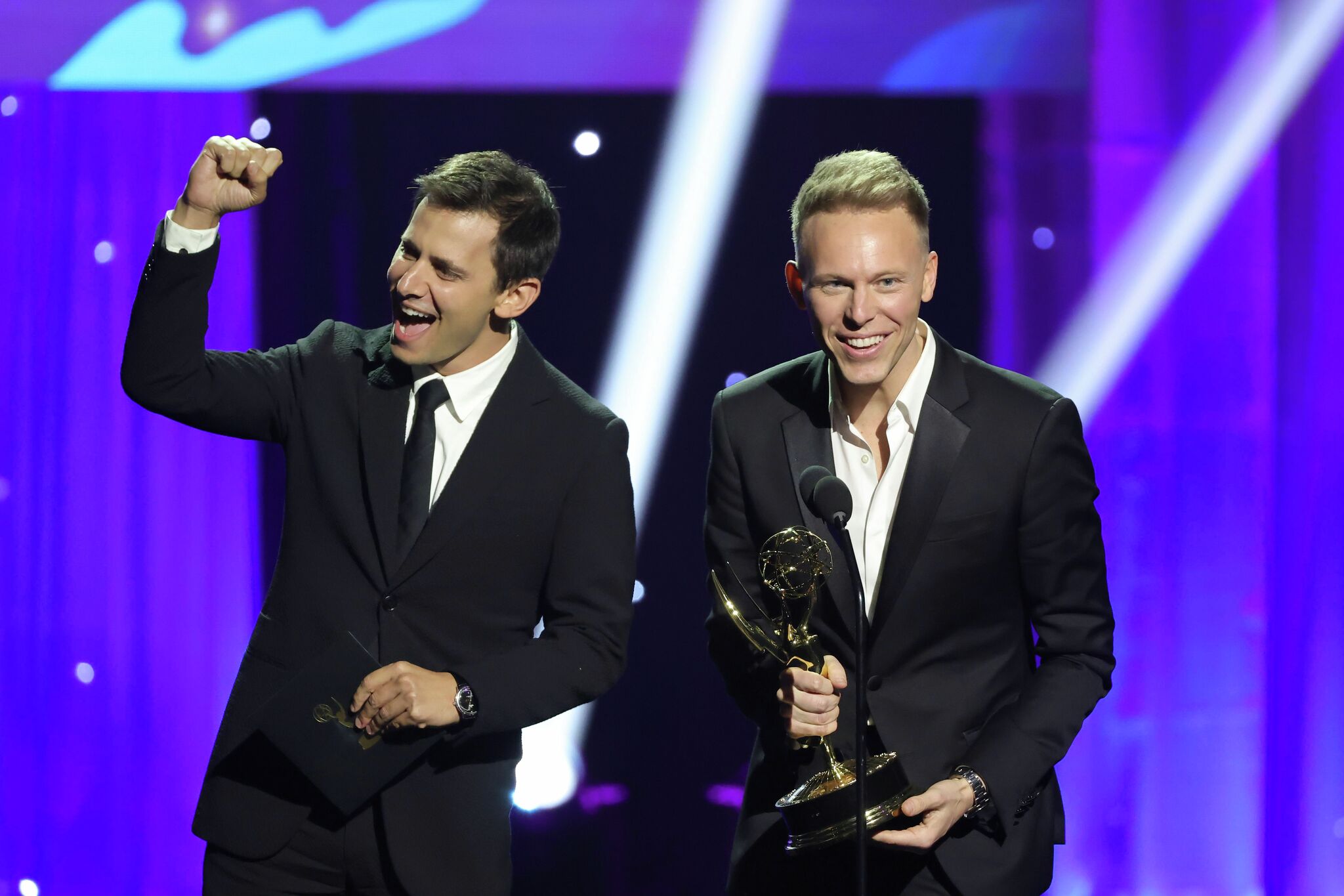 EGOT-winning songwriters Benj Pasek, Justin Paul to perform in CT