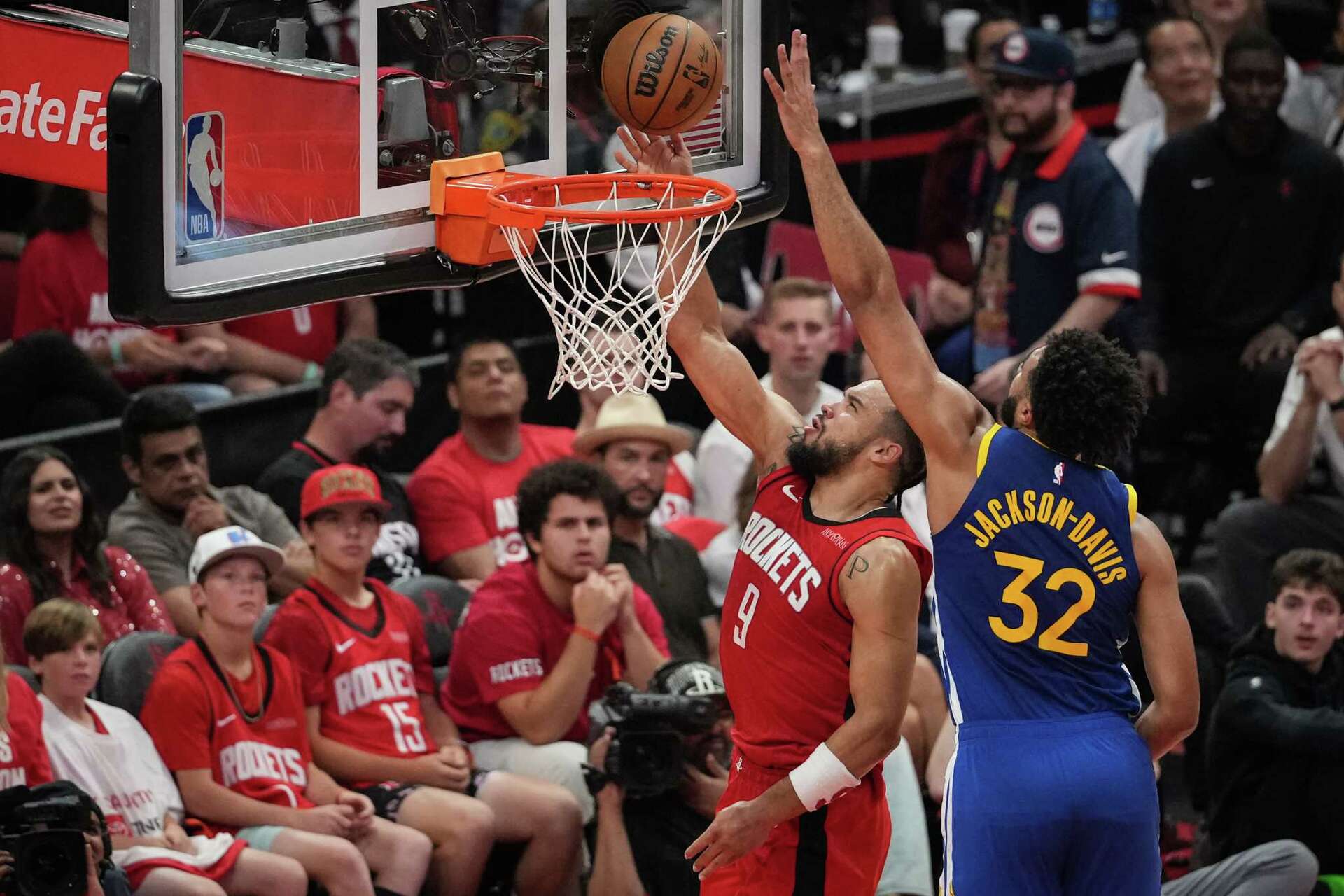 Houston Rockets hold off Golden State's reserves in Game 5 win
